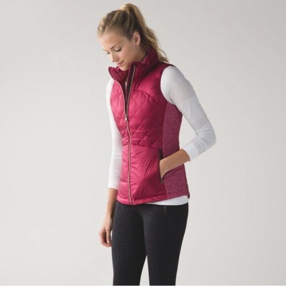 Lululemon 4 Down for a Run Vest Berry Rumble Quilted great pre owned condition - Picture 16 of 16